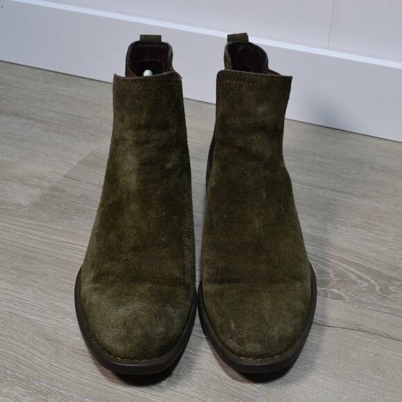 Born Casco Chelsea Olive Green Suede Pull on Boot Size 6 - Picture 9 of 11
